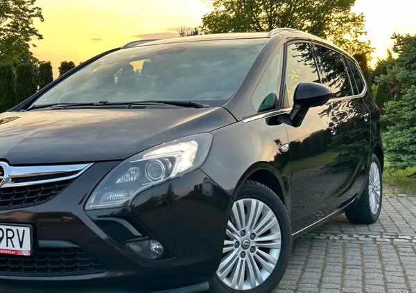 Opel Zafira cena 40000 przebieg: 199000, rok produkcji 2015 z Iłowa małe 631